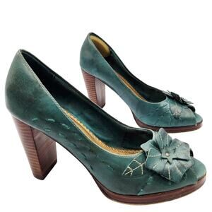 Seychelles Teal Green Blue Leather Floral Emblem Peep Toe Block Heels Womens 6.5